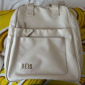 BÉIS Expandable Cream Backpack